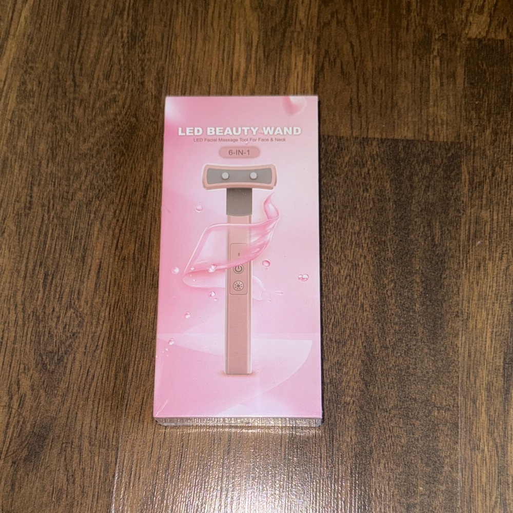 LED Beauty Wand for Face and Neck NEW